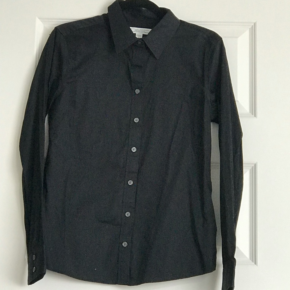 Banana Republic black button down shirt